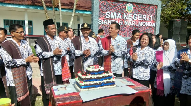 Meriahkan Hari Guru, Siswa-Siswi SMAN I Siantar Narumonda Gelar Berbagai Perlombaan