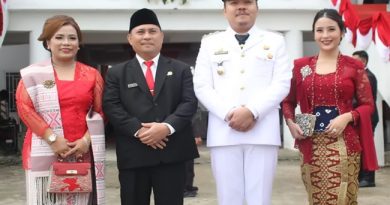 Wakil Bupati Dairi Jadi Inspektur Upacara Penurunan Bendera Merah Putih HUT Kemerdekaan RI ke- 78