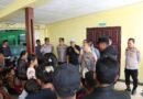 Polda Sumut Bersama Polres Dairi Dampingi Kepulangan Masyarakat Parbuluan VI Dengan Situasi Aman