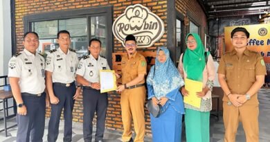 produk minuman Rowbin Cafe yang dikelola warga binaan resmi mengantongi sertifikat halal dari Badan Penyelenggara Jaminan Produk Halal (BPJPH) bersama Dinas Koperasi dan Usaha Kecil dan Menengah (UMKM).