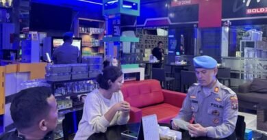 Luarbiasaaa! Kasie Propam Polres Padang Sidimpuan Razia Lima Tempat Hiburan Malam