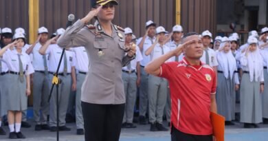 Kapolres Pematang Siantar Pembina Upacara Bendera di SMA Sultan Agung Jauhi Narkoba