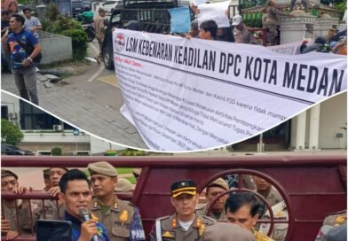 LSM Kebenaran Keadilan Gelar Aksi Damai Di Kantor Walikota Medan Dan Satpol PP Harus Di Evaluasi