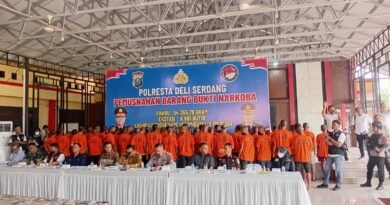 Satresnarkoba Polresta Deliserdang Musnahkan 89 Kg Sabu 4 Kg Ganja Pil Ekstasi Liquid Vave Dan Happy Water