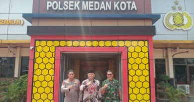 Kapolsek Medan Kota Bersama Tiga Pilar Jalin Sinergitas Di Mako Polsek Medan Kota