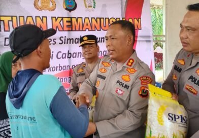 Kapolres Simalungun Turun Langsung, Salurkan Bantuan Kemanusiaan Bagi Korban Angin Puting Beliung Di Pematang Bandar