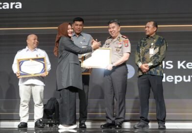 Irjen Pol Sonny Raih Penghargaan Achievement Person Dan Polda Sumut Predikat Informatif Di KI Award 2026