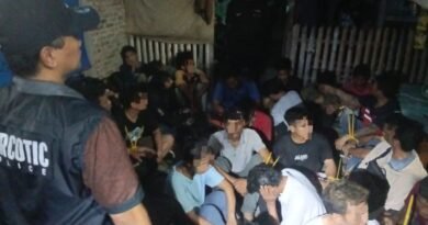 Polda Sumut Gerebek Sarang Narkoba Di Medan Area 29 Orang Diamankan Dan Warga Ucapkan Terima Kasih
